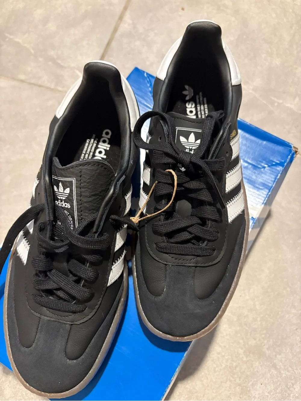 adidas Men’s Black & White Retro Running Sneakers